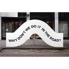 Load image into Gallery viewer, Street Sculpture miniature 001