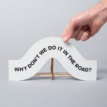 Load image into Gallery viewer, Street Sculpture miniature 001