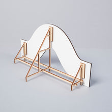 Load image into Gallery viewer, Street Sculpture miniature 001